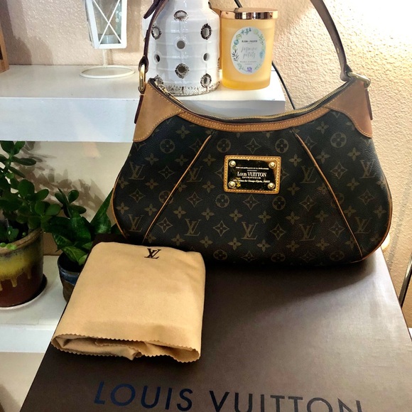 COPY - π― Louis Vuitton Thames Monogram - Picture 2 of 12